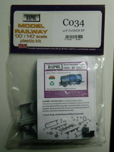 Dapol C034 OO 20 Ton BP Wagon Plastic Kit