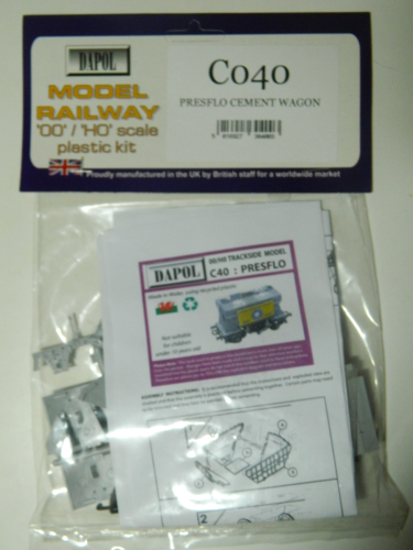 Dapol C040 OO Presflo Cement Wagon Plastic Kit