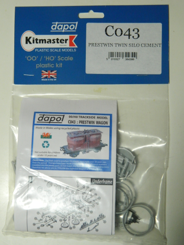 Dapol C043 OO Prestwin Twin Silo Wagon Plastic Kit