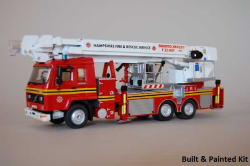 FBM26H 1:48 Volvo FL10 'Bronto Skylift' 32m-2000 - Hampshire Fire & Rescue Service