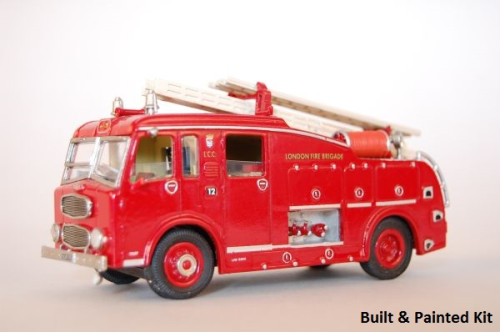 P&D Marsh N Gauge N Scale E61 Fire engine Dennis F7 kit requires painting 