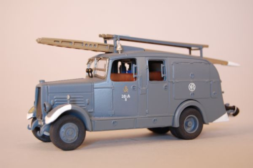 FBM53 1:48 Leyland Limousine BA Pump - National Fire Service (NFS) - Built & Painted