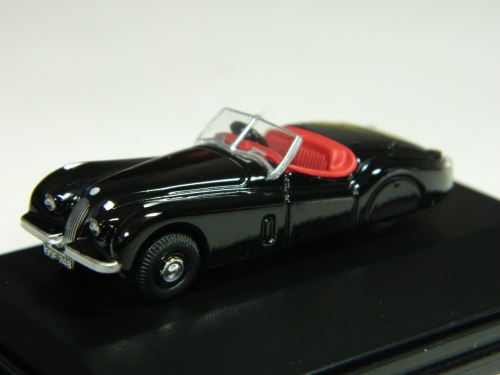 76XK120005 1:76 / OO Jaguar XK120 - Black