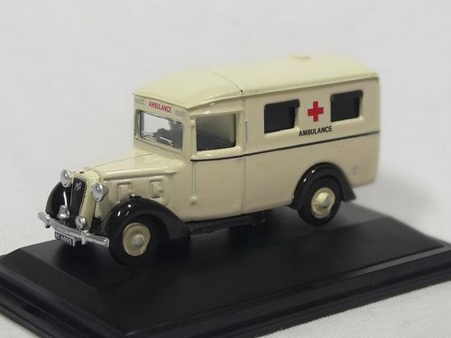 76AMB001 1:76 / OO Austin 18 Ambulance - RR Works