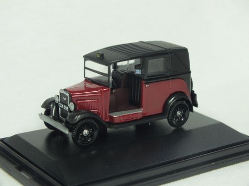 76AT004 1:76 / OO Austin Low Loader Taxi - Burgundy